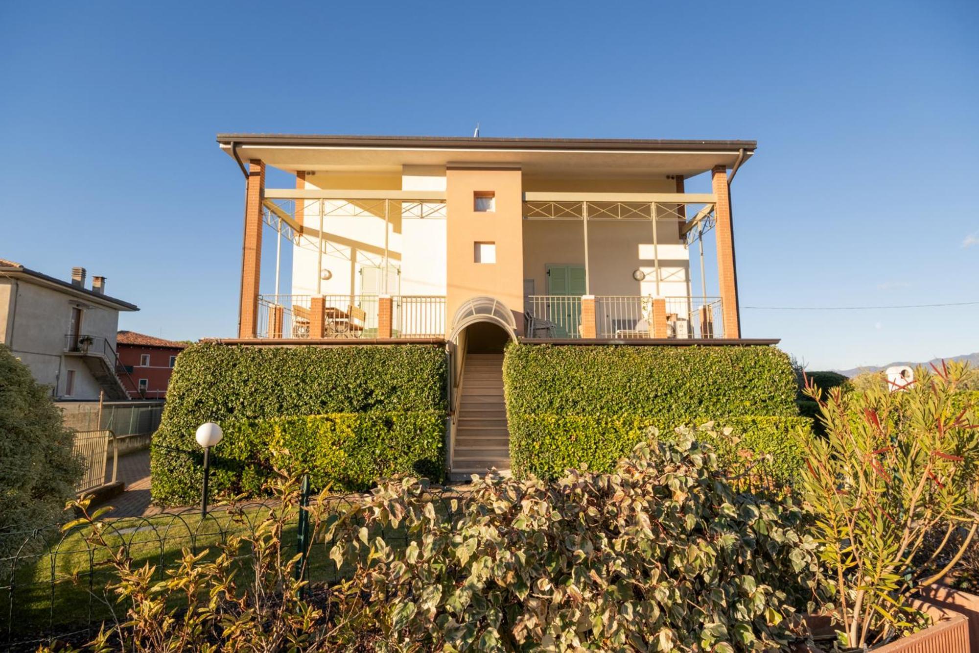 Apartmentsgarda - Rosa Chiare Bardolino Dış mekan fotoğraf
