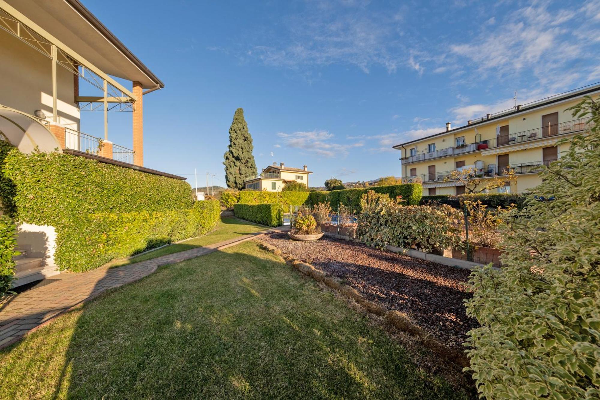 Apartmentsgarda - Rosa Chiare Bardolino Dış mekan fotoğraf