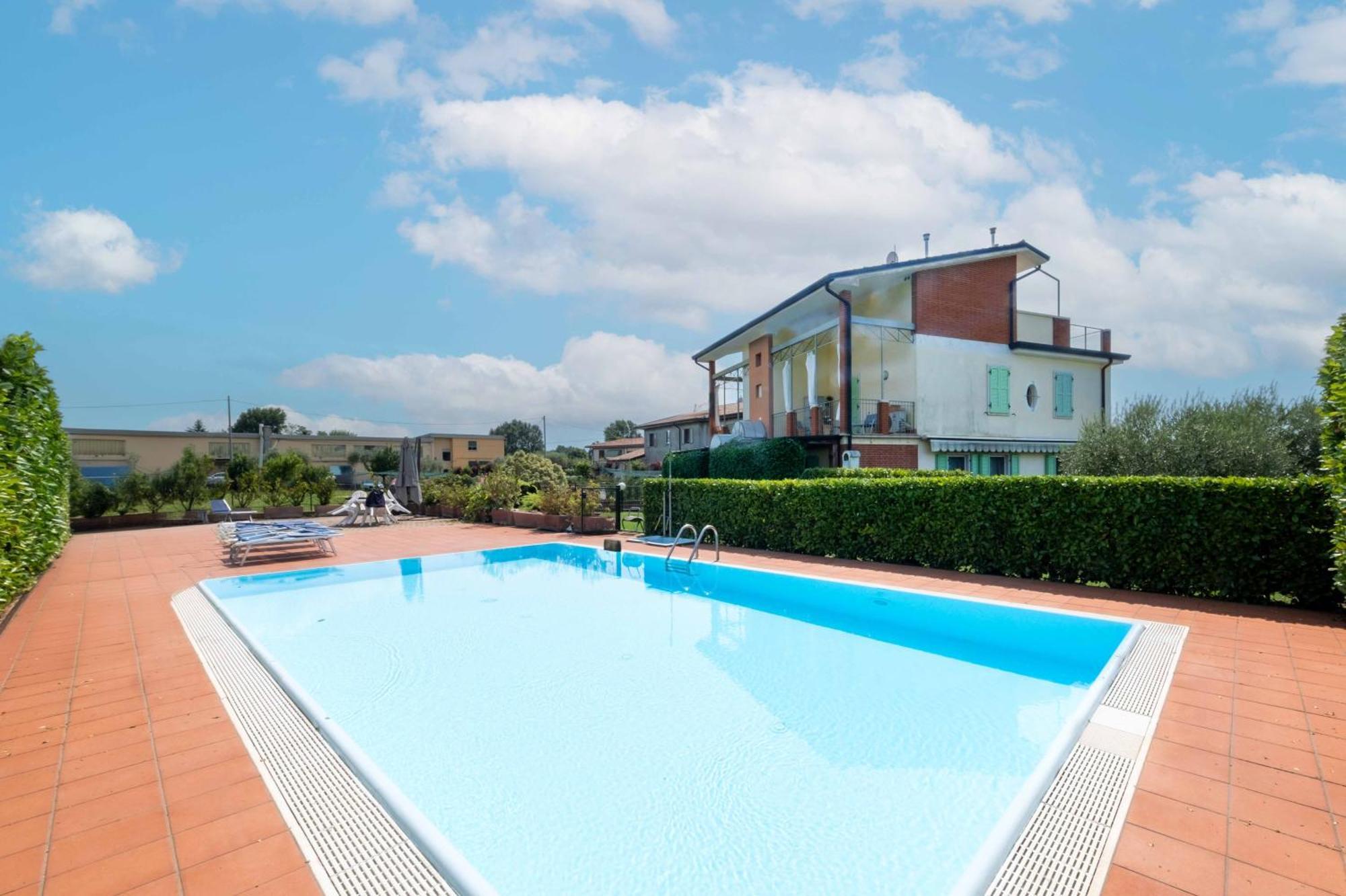 Apartmentsgarda - Rosa Chiare Bardolino Dış mekan fotoğraf